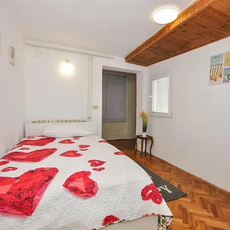 Katarina - Old Historic Centre With Free Parking *