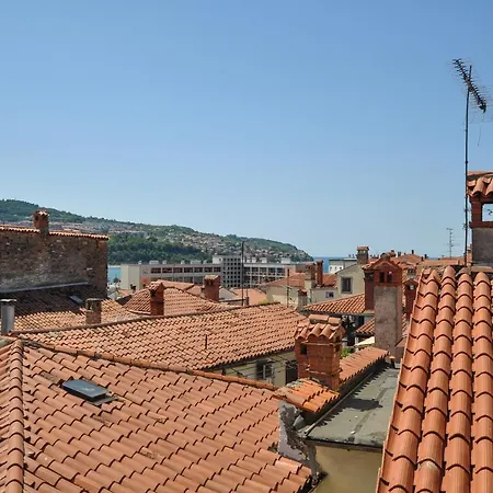 Katarina - Old Historic Centre With Free Parking